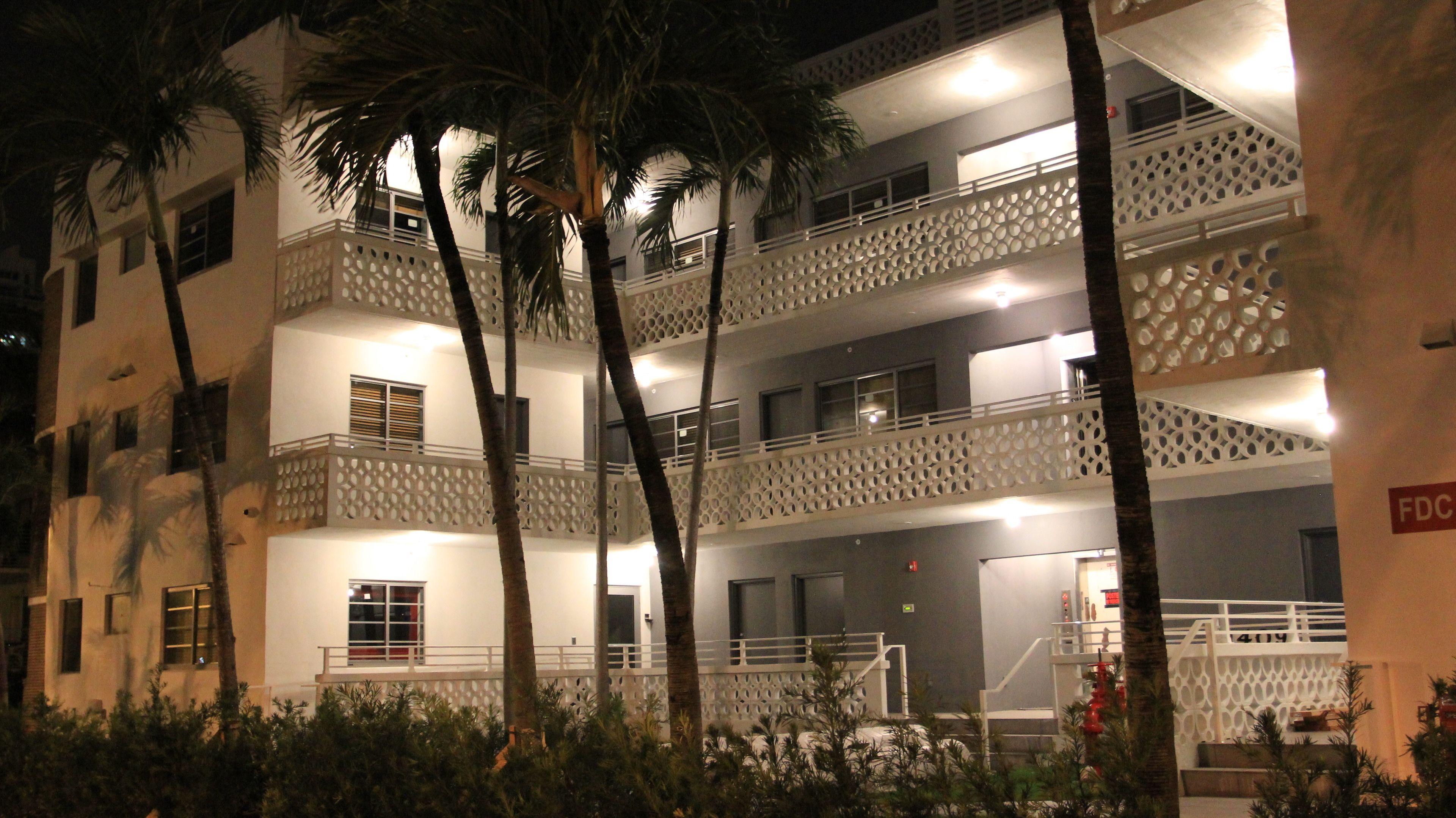 Hotel Gaythering - Gay Hotel - All Adults Welcome — Photos 1